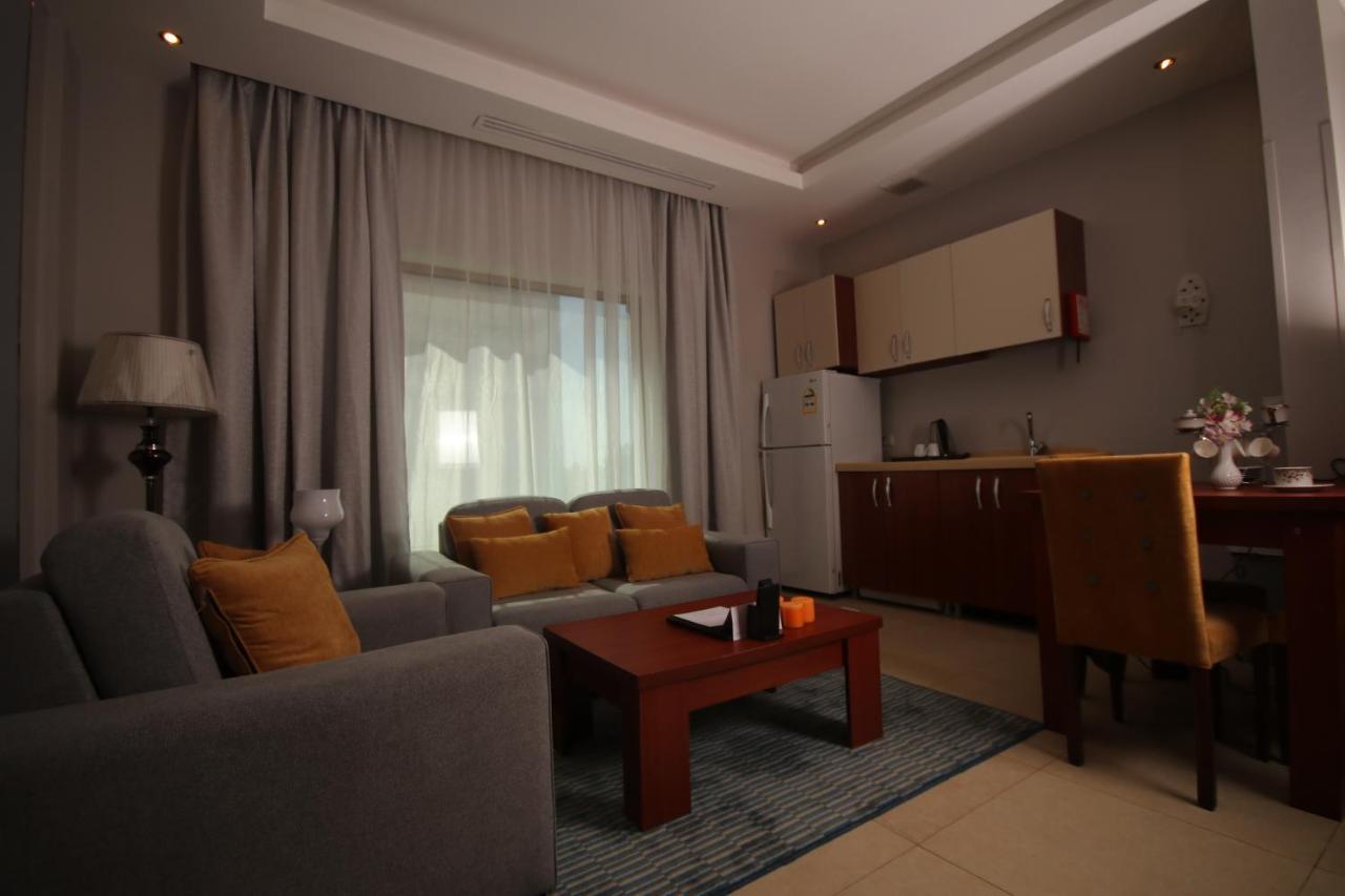 Tobal Al Zahra Hotel Apartments Jeddah Exterior photo